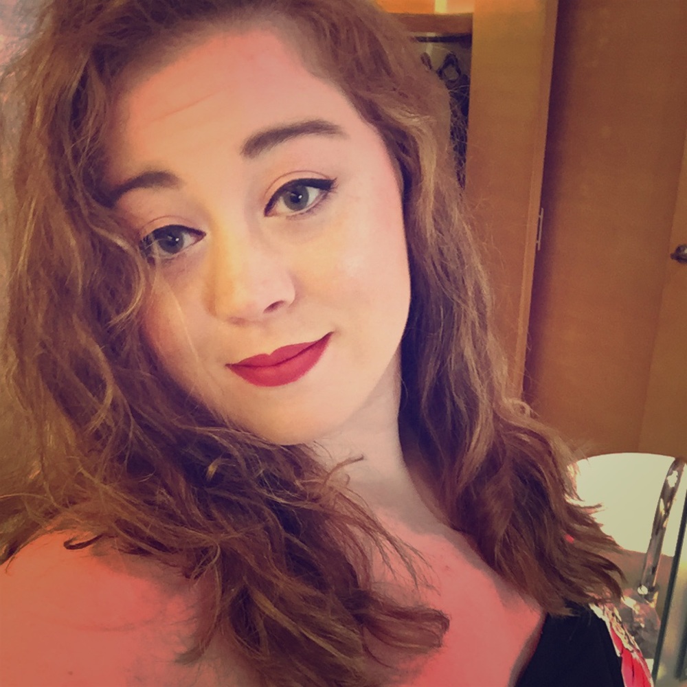Meet your Posher, Larysa